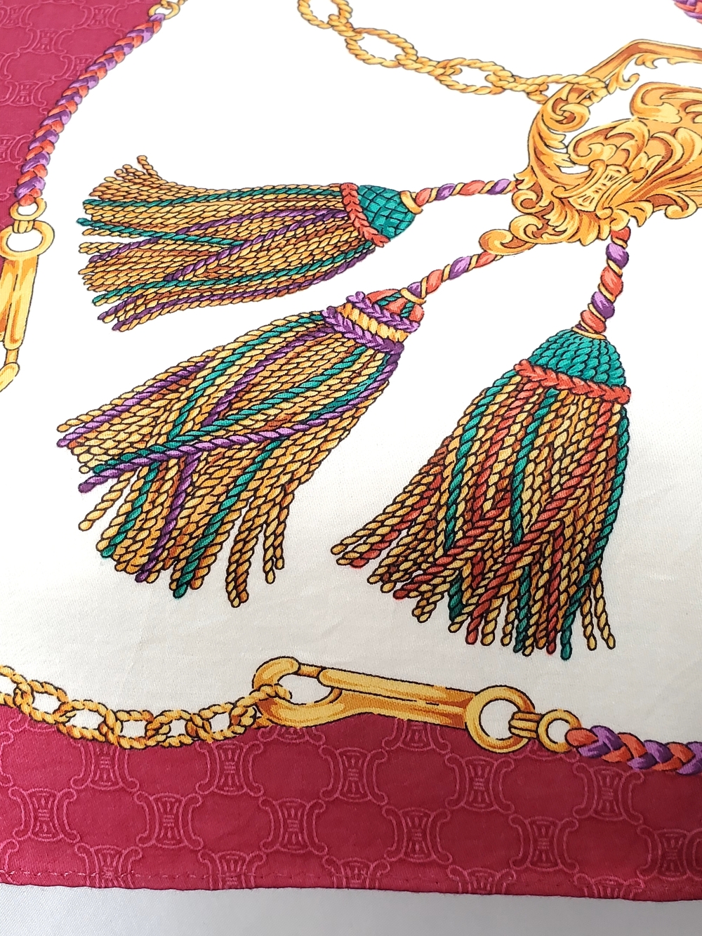Celine White and Wine Red Silk Scarf with Gold Chain & Multicolor Tassels - Picture 4 of 6